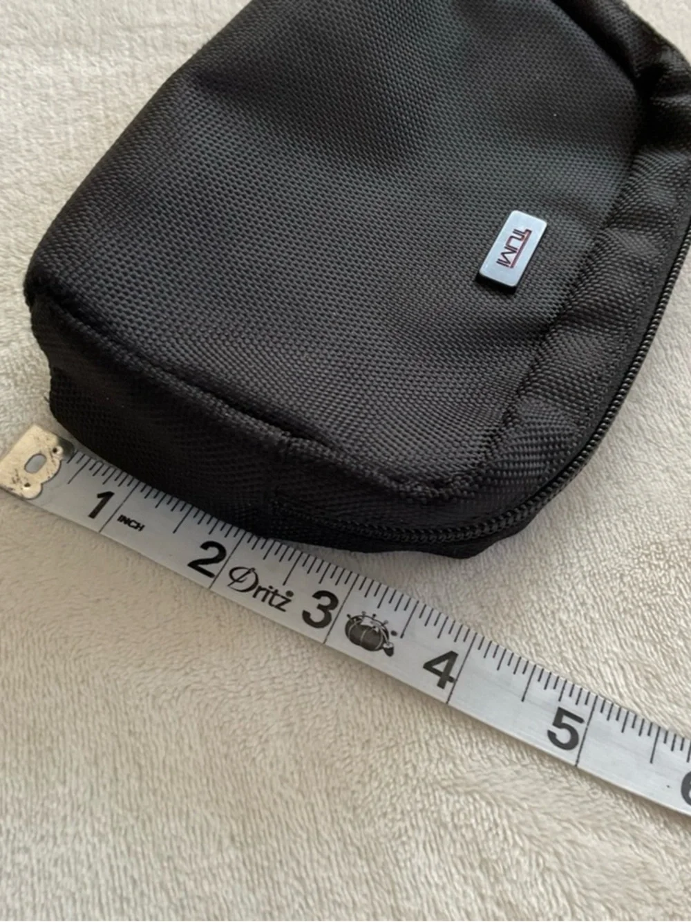 TUMI Delta Black Ballistic Nylon Travel Zip Pouch Toiletry Bag EUC